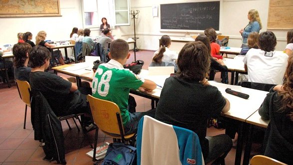 Calabria: docente torna dalla zona rossa del Coronavirus e fa lezione. Scuola chiusa