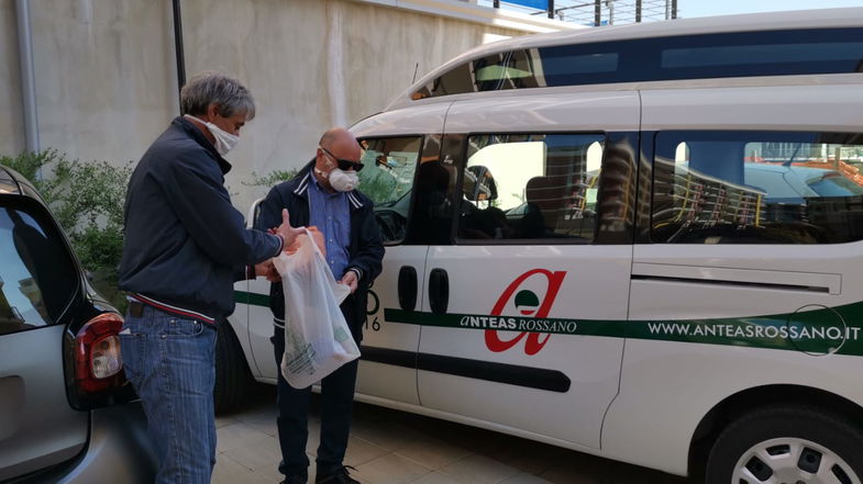 Covid-19, Anteas Rossano in campo per la solidarietà