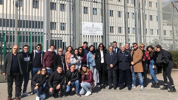 Trebisacce: studenti e docenti in visita al carcere di Castrovillari
