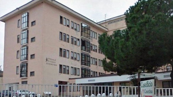 Scalioti, richiesta al Ministro della Salute: «Riattivare reparti ospedalieri»