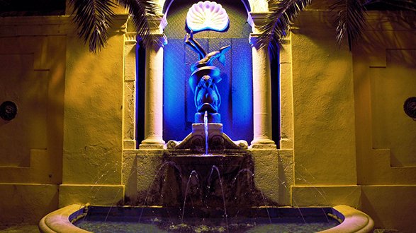 La fontana della Sirena sarà presto restaurata... dai cittadini