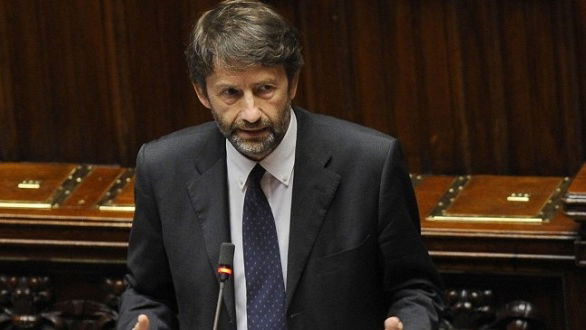 Il Ministro Franceschini tra Turismo di prossimità e Musei: «Bonus per i viaggi in Italia, no al plexiglass in spiaggia»