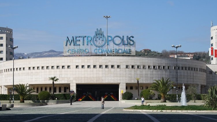 Il Centro Commerciale Metropolis dona 50mila euro alla Croce Rossa