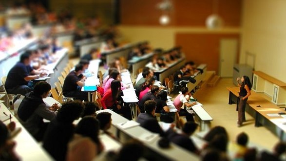 Calabria, approvato il fondo speciale per gli studenti universitari