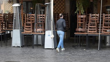 Corigliano Rossano, da martedì 5 aprono i cimiteri. Sindaco chiarisce nuovi orari di bar e ristoranti