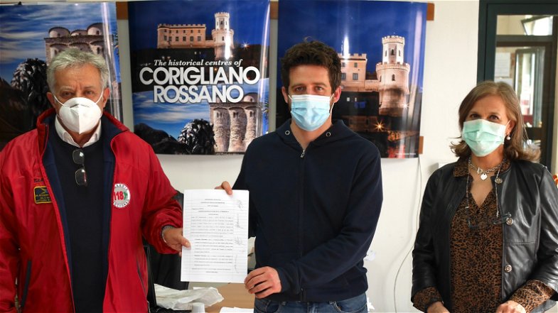 Corigliano Rossano, da martedì 5 in servizio l'ambulanza acquistata dai cittadini
