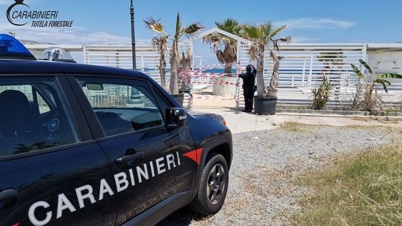 Mandatoriccio: i Carabinieri sequestrano uno stabilimento balneare