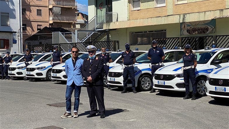 Polizia municipale, 14 nuove auto a servizio di Corigliano Rossano