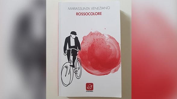 Rossocolore, arriva in libreria il romanzo d'esordio di Mariassunta Veneziano