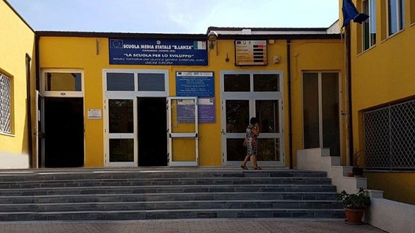 Cassano: messa in sicurezza scuola media via Siena ammessa a finanziamento