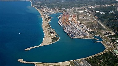 Porto Gioia Tauro: avvio delle prove preselettive per i sei concorsi banditi dall’autorità portuale