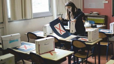 «La scuola non è una fiera paesana. Imbarazzante gestione dell'Amministrazione comunale»