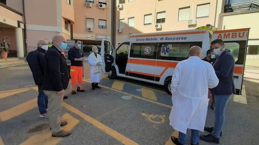 Corigliano-Rossano: una nuova ambulanza per lo Spoke