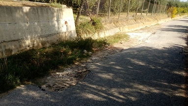 A Grotte e Muzzari cittadini senza strada da sempre. Nessuno gli da ascolto