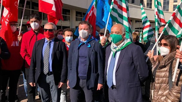 Cgil, Cisl e Uil: «Buon lavoro al Prefetto Guido Longo»