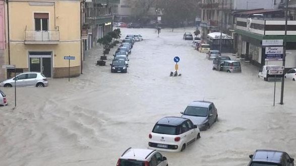 Alluvioni Crotone, anche la Basilicata invia volontari della Protezione civile