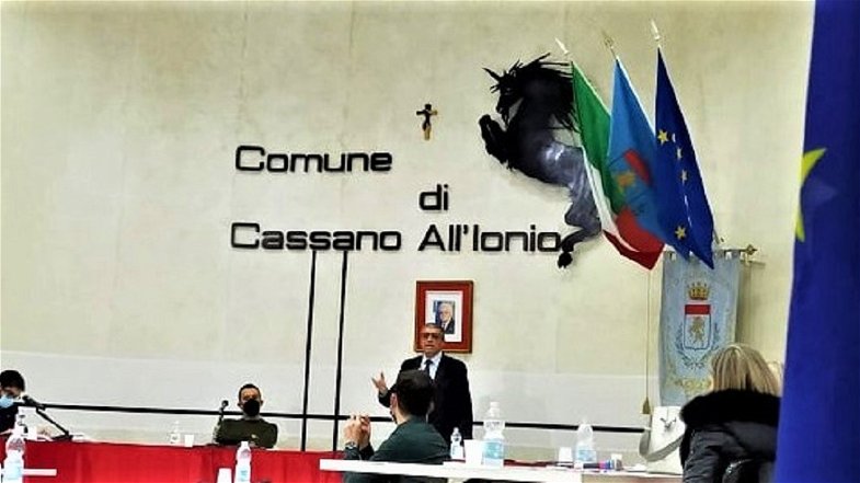 Cassano, Scuola: indetto Consiglio Comunale per discutere sulla possibile riapertura