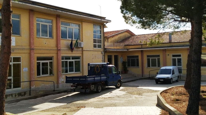 Amendolara: al via lavori di consolidamento della Scuola Media cittadina