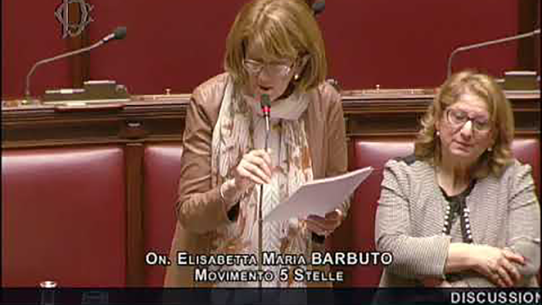 Barbuto (M5S): «Fondi in arrivo per le imprese di trasporto scolastico»