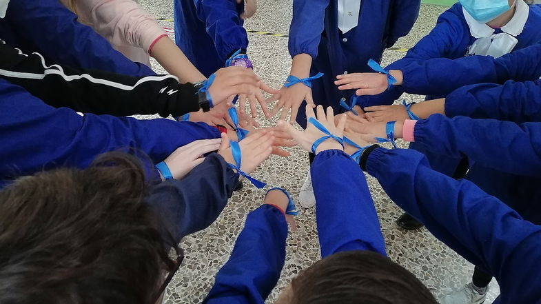 Il “nodo blu” dell’IC di Cariati contro bullismo e cyberbullismo