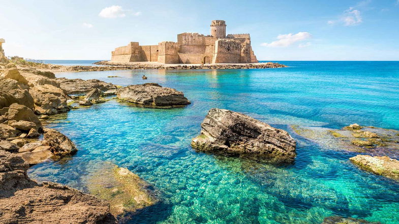 Filcams Cgil: «la Regione Calabria convochi gli stati generali del turismo»