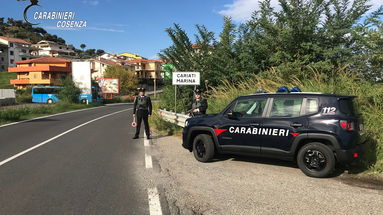 Cariati, 29enne trovato con 20 dosi di marijuana: arrestato