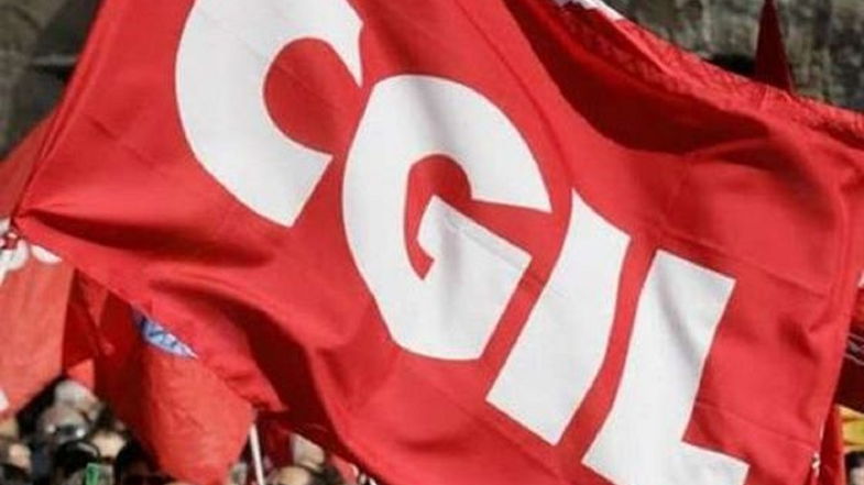 Sila-mare, le precisazioni della Cgil: «Bene il prosieguo dei lavori ma i lavoratori devono essere pagati»