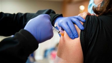 Vaccini, a Castrovillari 4.500 persone rischiano di rimanere senza la seconda dose 