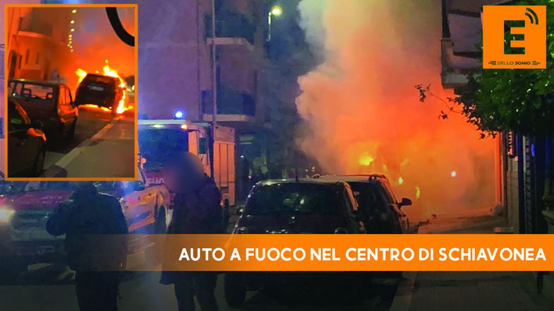 Schiavonea, a fuoco l'auto del rappresentante locale di Fratelli d'Italia