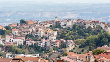 Discarica a Firmo, «la Giunta regionale ignora la realtà» secondo Bevacqua (Pd)