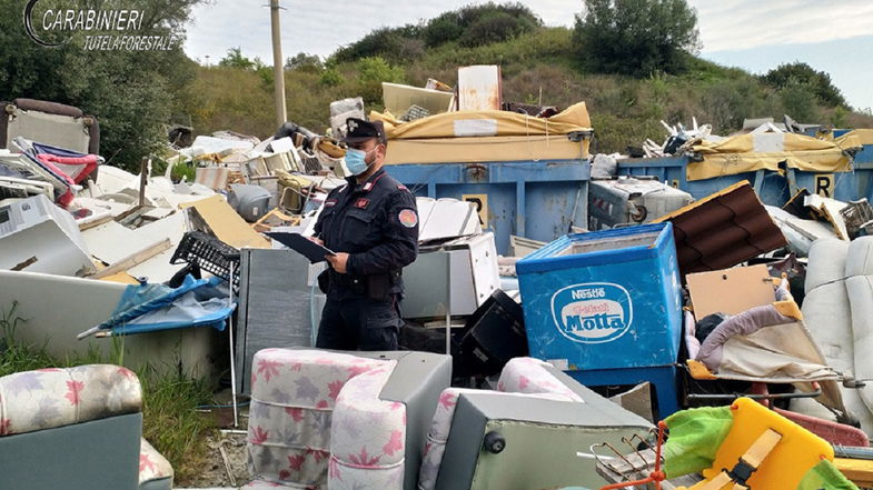 Calopezzati, posto sotto sequestro il Centro Raccolta Rifiuti