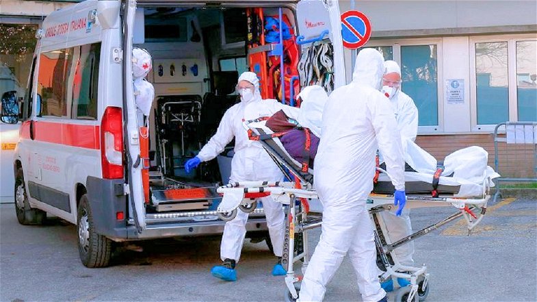 Sanità in Calabria, De Magistris denuncia una «situazione gravissima al limite della tragedia»