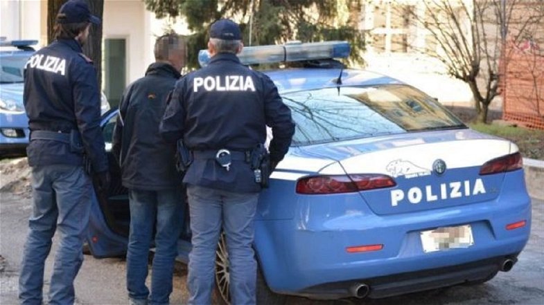 Corigliano-Rossano, due arresti per detenzione di sostanze stupefacenti 