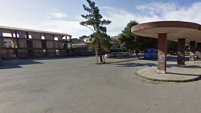 Castrovillari, il piazzale dell’autostazione sarà adibito come punto somministrazione vaccini