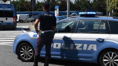 Cosenza, estorcono denaro a un professionista per la riconsegna di un appartamento