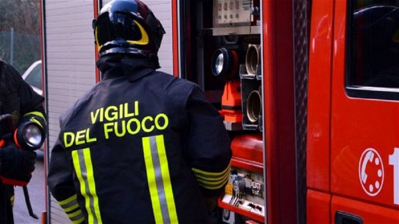 Trebisacce, visita del comandante provinciale dei vigili del fuoco: nuova caserma pronta entro il 30 giugno 