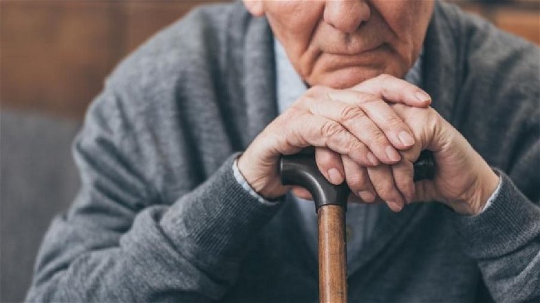 “Amici Alzheimer nel Cuore”: «Approvato il Piano Nazionale Demenze, ma è solo il primo passo»