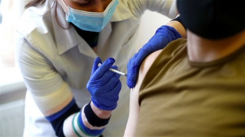 «L'Asp di Cosenza permetta alle aziende di vaccinare i dipendenti all'interno delle stesse» 