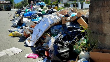 Emergenza rifiuti, l'Opposizione chiede una Commissione Ambiente 
