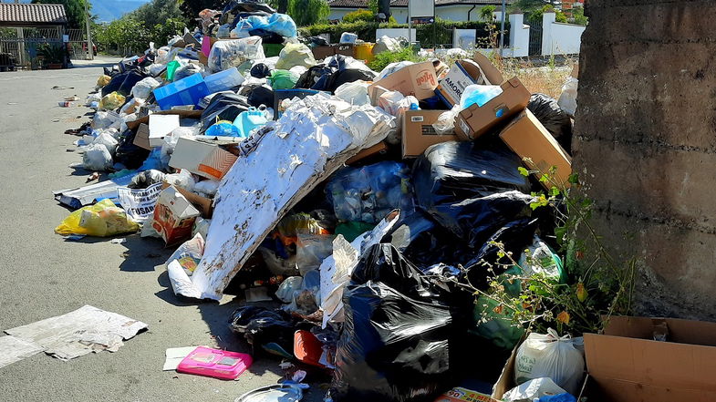 Emergenza rifiuti, l'Opposizione chiede una Commissione Ambiente