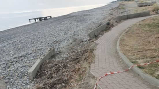 Antoniotti: «Lungomare e spiagge libere in abbandono»