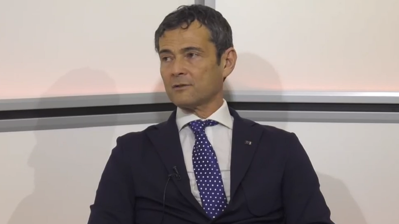 Sapia (L'Alternativa c'è): «60 milioni bloccati per responsabilità di Longo, non è il caso di sostituirlo?»
