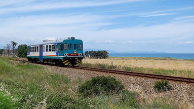 Trasporti, Catalfamo annuncia la nuova programmazione estiva dei servizi ferroviari