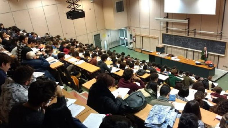 Premio da 500 euro per gli studenti più brillanti dell’Unical