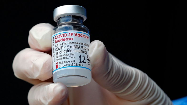 In consegna, in queste ore, in Calabria 7.000 dosi di vaccini anti-covid Moderna