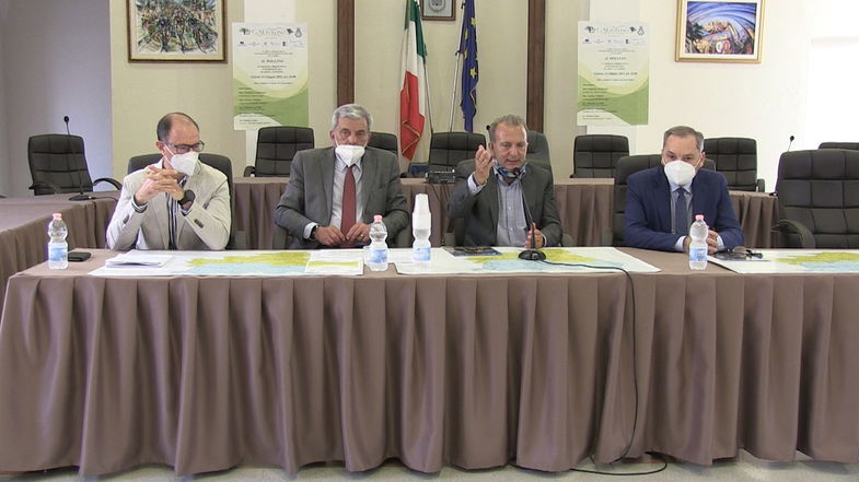 Calabria-Basilicata, un’ipotesi di interregionalità attraverso i distretti del cibo