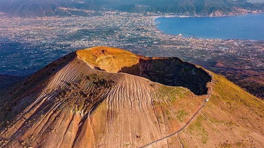 Se il Vesuvio si sveglia la Calabria c'è: ecco dove saranno ospitati gli sfollati