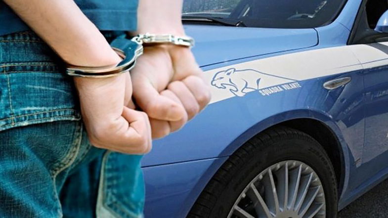 Corigliano-Rossano: 31enne arrestato per detenzione di sostanze stupefacenti ai fini di spaccio