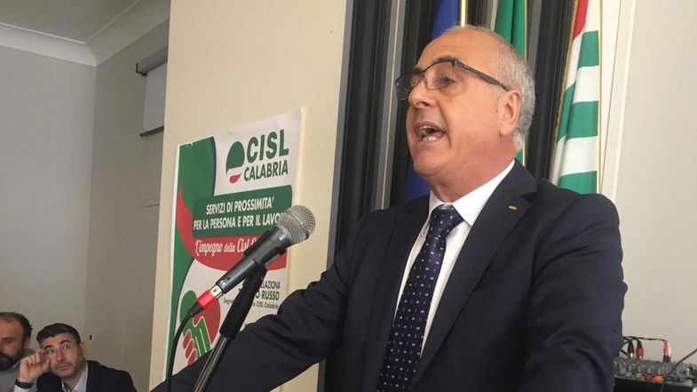 Precari: «Subito un tavolo regionale di confronto. Riqualificare la pubblica amministrazione»