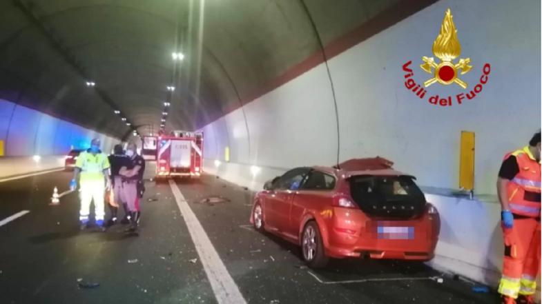 Tarsia, incidente sull’autostrada: muore finanziere